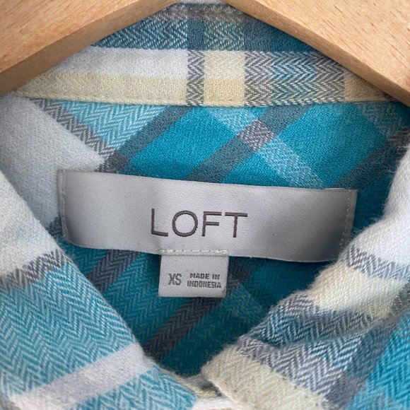 LOFT XS PLAID FLANNERL POCKET SHIRT - Picture 4 of 5